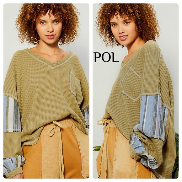POL Tops - $38 start 238 ❤️POL V neck contrast stripe thermal top